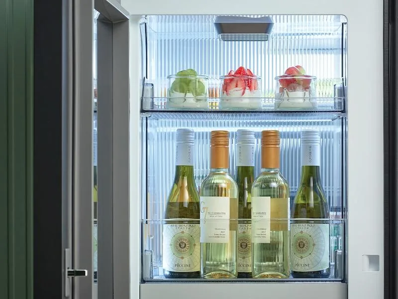 Samsung Bespoke 29 cuft Standard Depth Smart 4-Door Flex French Door Refrigerator with Beverage Zone view 3