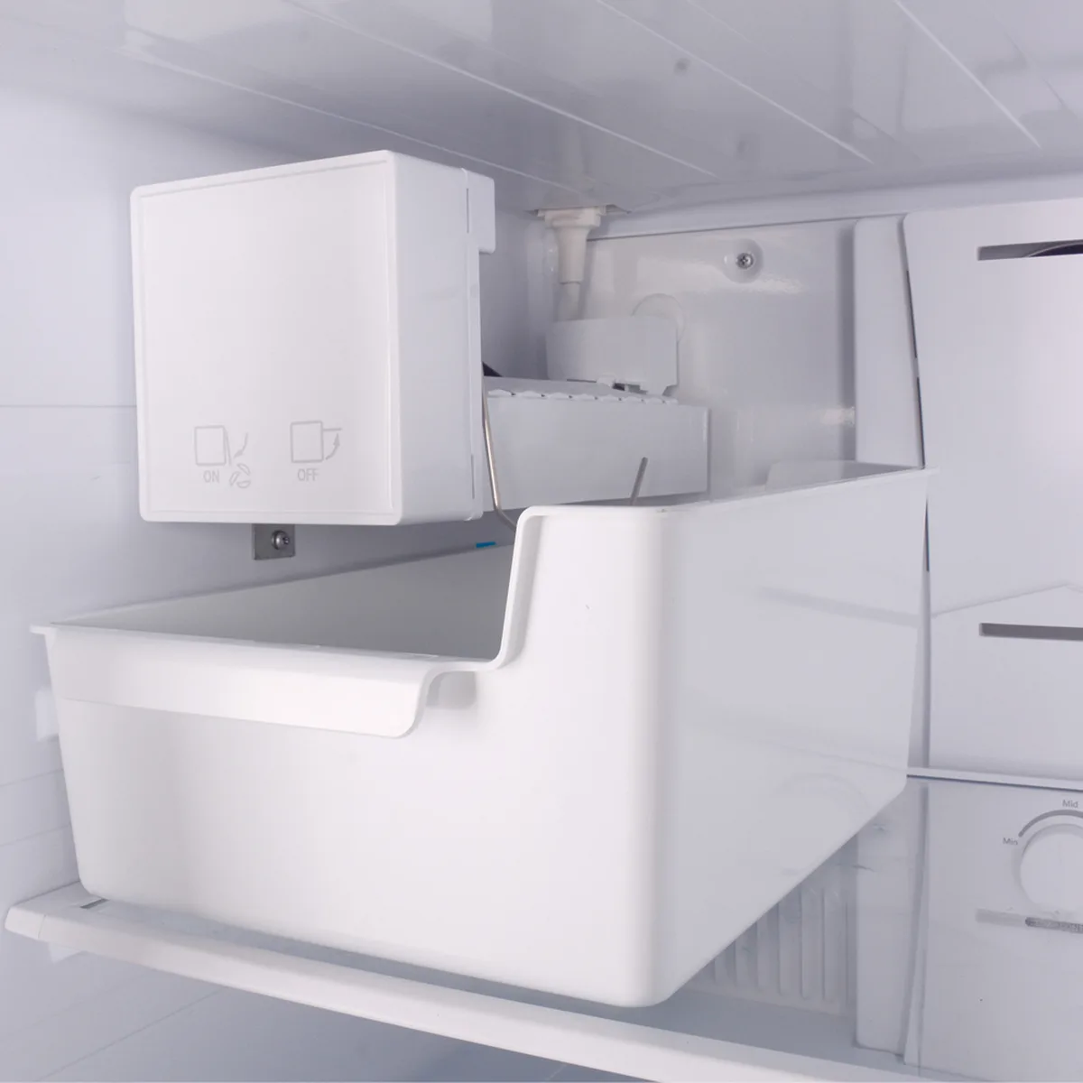 Kenmore 20.4 cuft Top Mount Refrigerator with Ice Maker view 6
